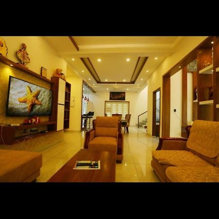 Sp Luxury Villa Kottamam, Kalady Kāladi Exteriör bild